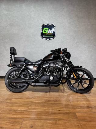 HARLEY-DAVIDSON SPORTSTER IRON 883 HARLEY-DAVIDSON SPORTSTER IRON 883